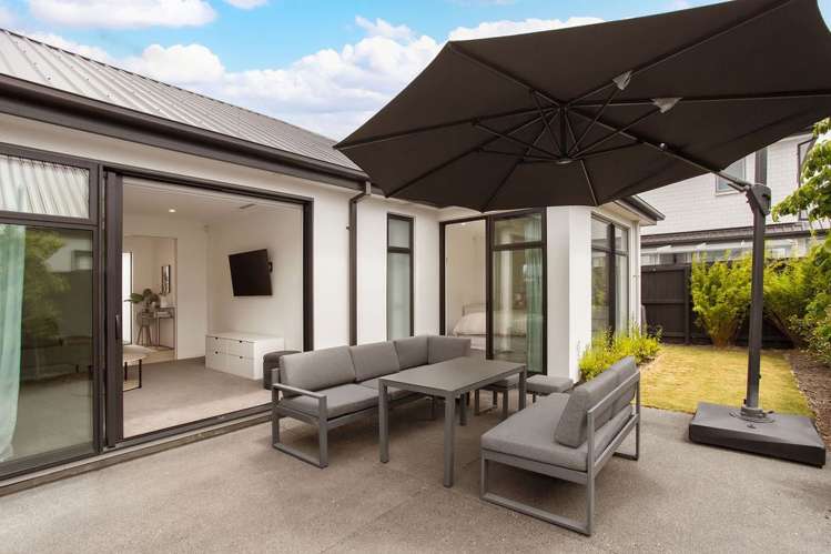 52 Manakura Street Russley_14