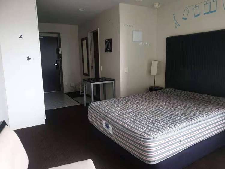 1201/10 Waterloo Quadrant Auckland Central_4