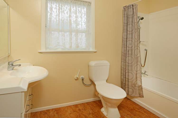 12 Peachgrove Road Te Atatu Peninsula_12