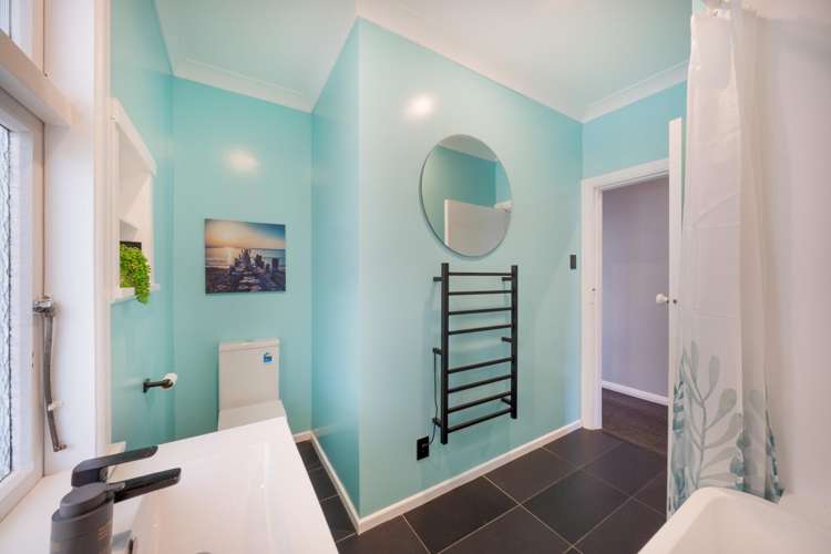 69 Cruickshank Road Clouston Park_14