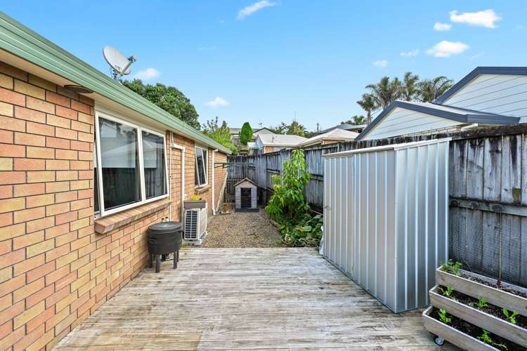 25 Pointon Glade Grandview Heights_17