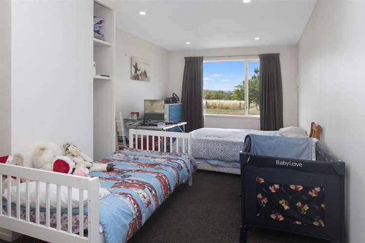 520 Bush Road Oxford_14