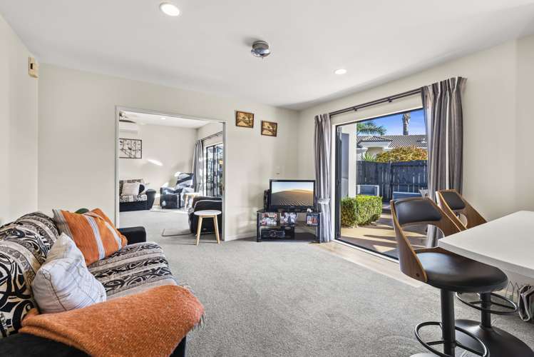 33 Mauritius Key Papamoa_8