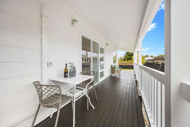 42a Titirangi Road New Lynn_9