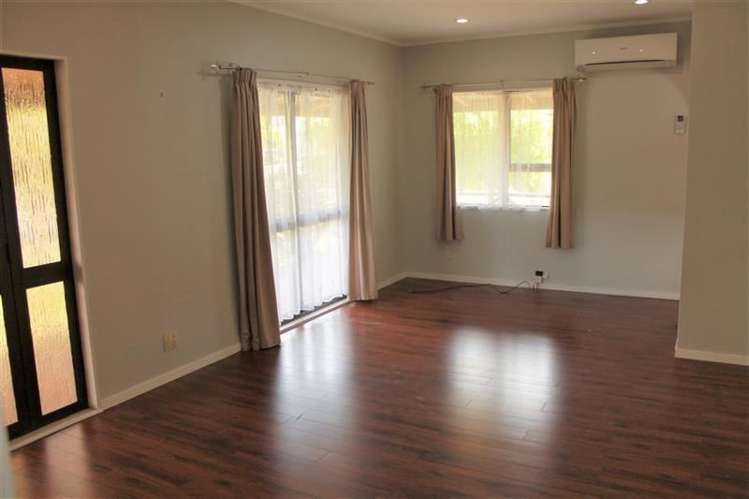 2 Dalmahoy Place Wattle Downs_1