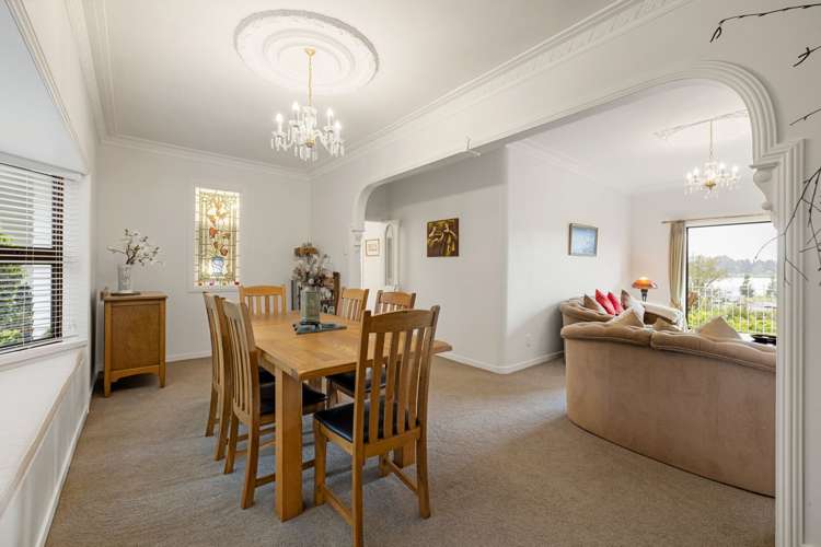 150 Lake Crescent Hamilton Lake_10