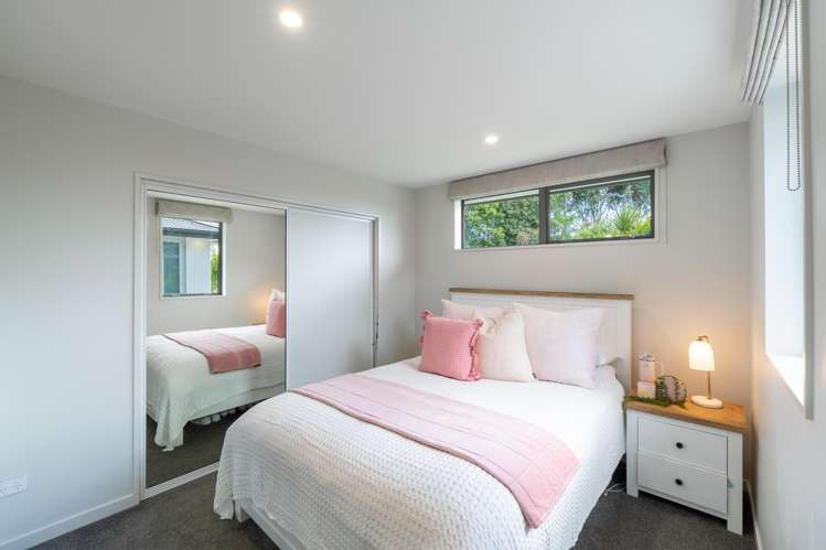 214 Findlay Road Ascot_14