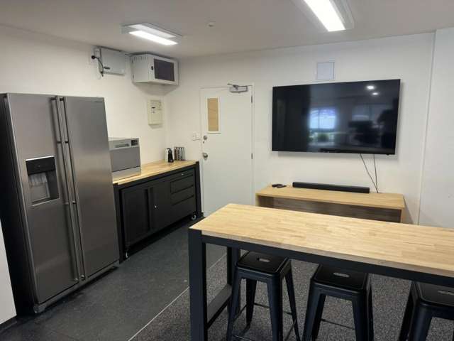 7 Atom Lane Woolston_2