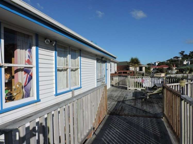 7 Matatiro Street Titahi Bay_10