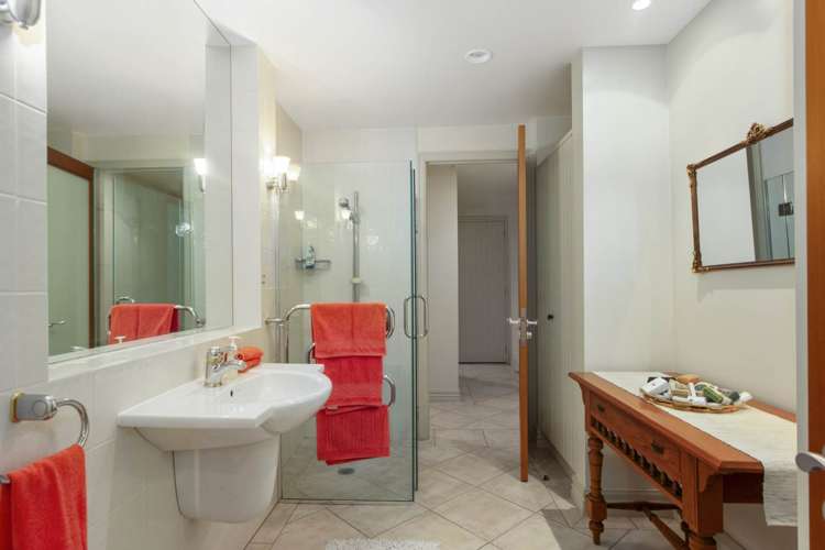 17 Island View Terrace Cockle Bay_31