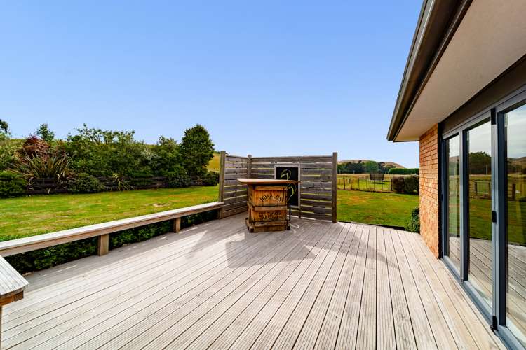 28 Pourerere Road Waipawa_18