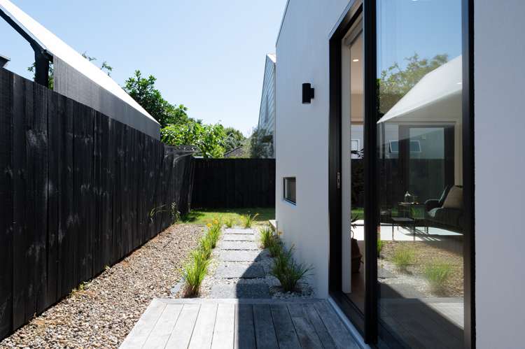 3/64 Banbury Crescent Fairfield_8