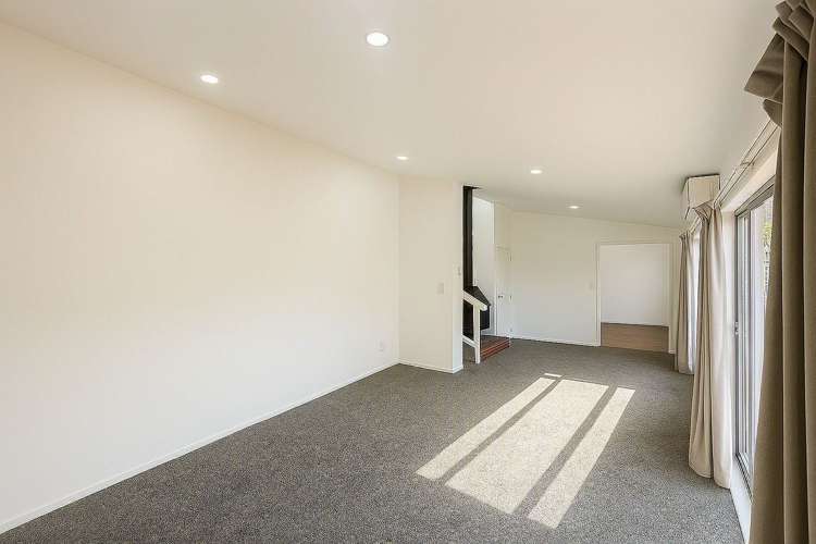 14 Elsted Place Goodwood Heights_1