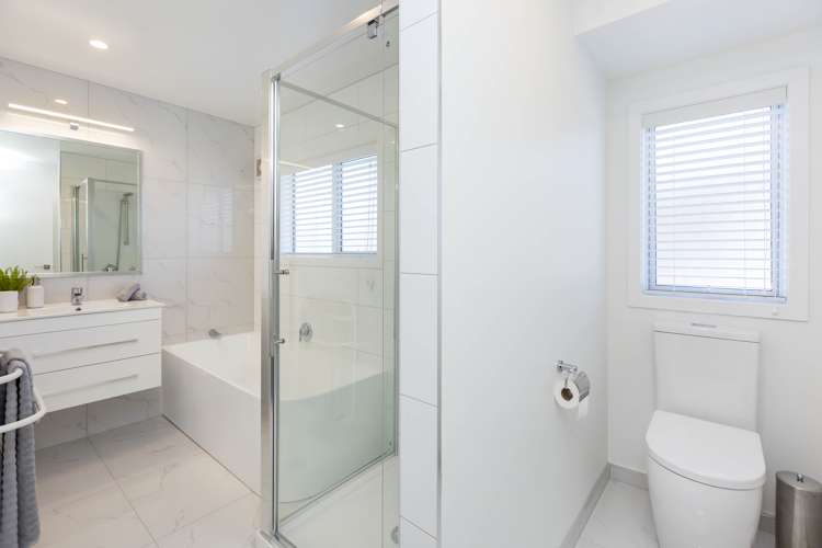 16 Comeskey Grove Elderslea_23