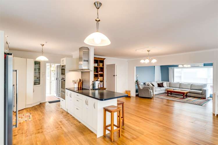 10 Meeanee Quay Westshore_6