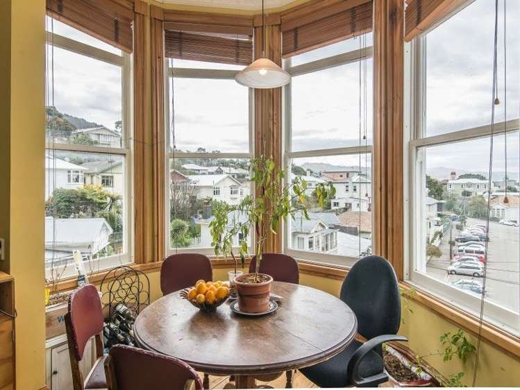 16 Manley Terrace Newtown_5