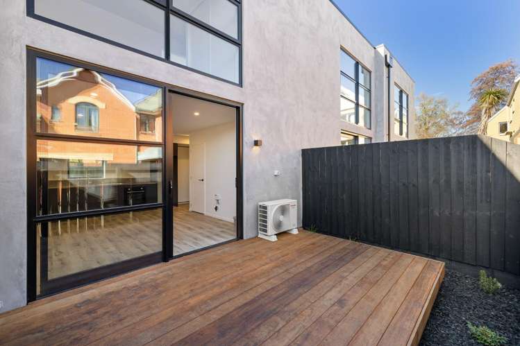 2/6 Moa Place Christchurch Central_11