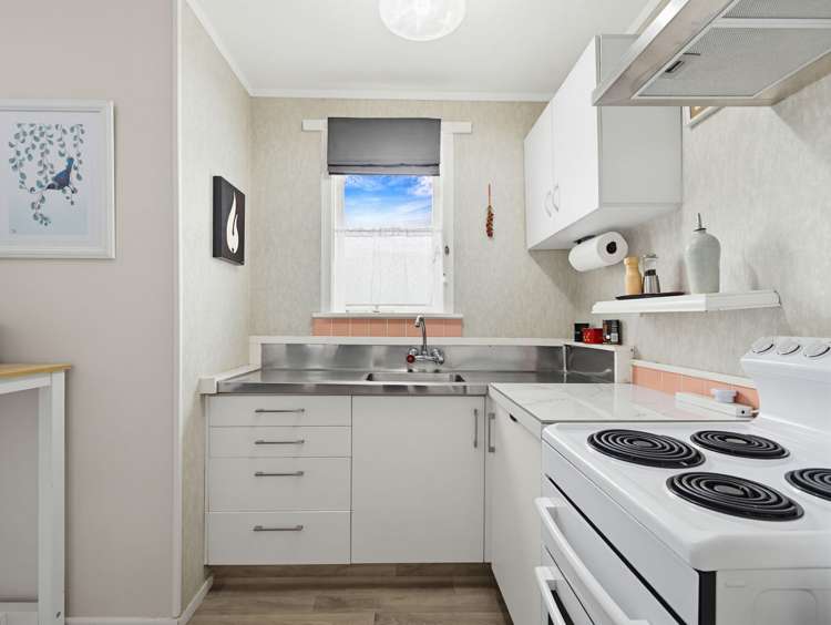 8 Gladstone Road_1