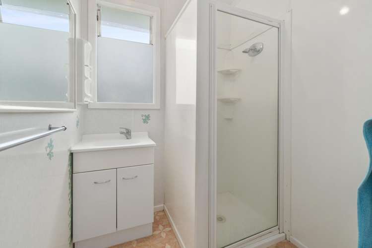 93 Sabulite Road Kelston_11