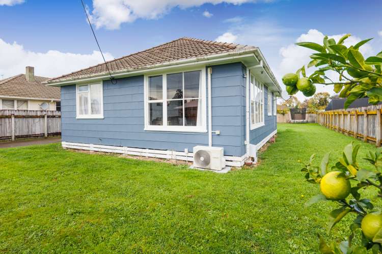 30 Sherwill Street East Feilding_10