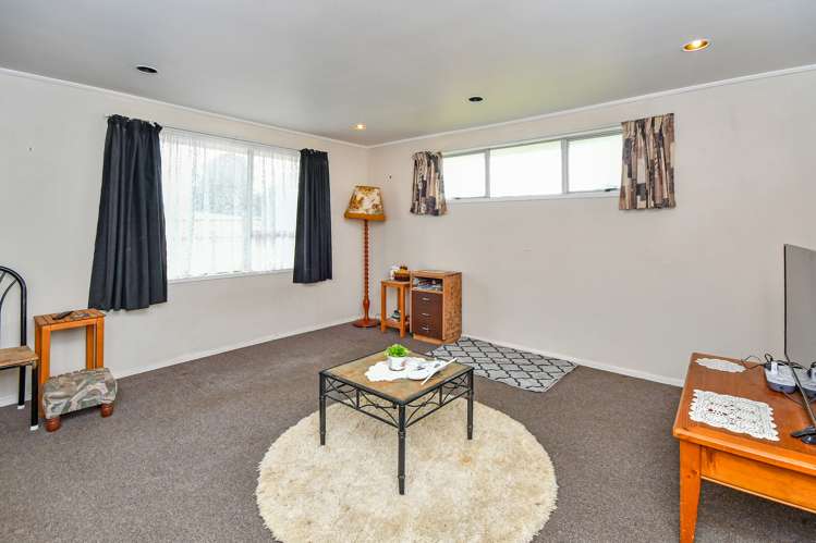 434 Roscommon Road Clendon Park_5