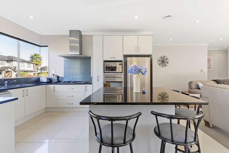 76 Baverstock Road Flat Bush_5