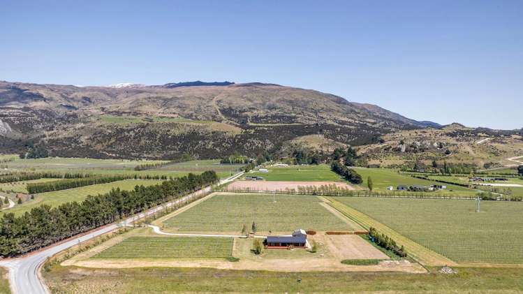 90 Willowbank Road Queensberry_12