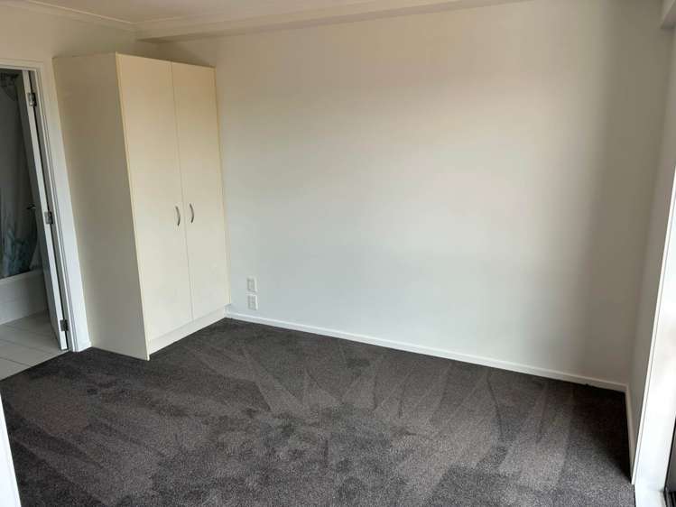 2D/18 Ronwood Avenue Manukau_3