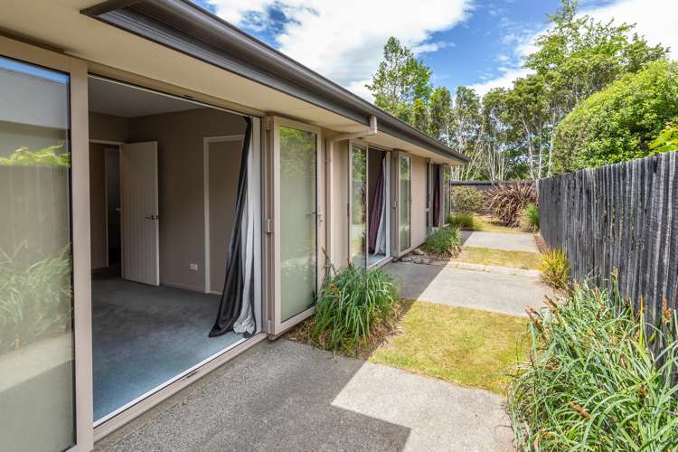 50 Heathridge Place Lincoln_20