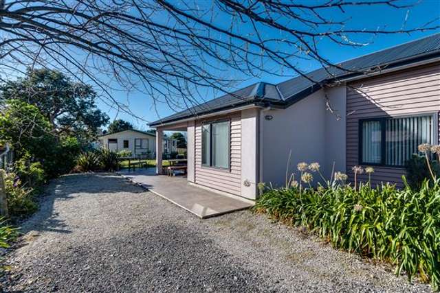 6 Harper Road Waimarama_4