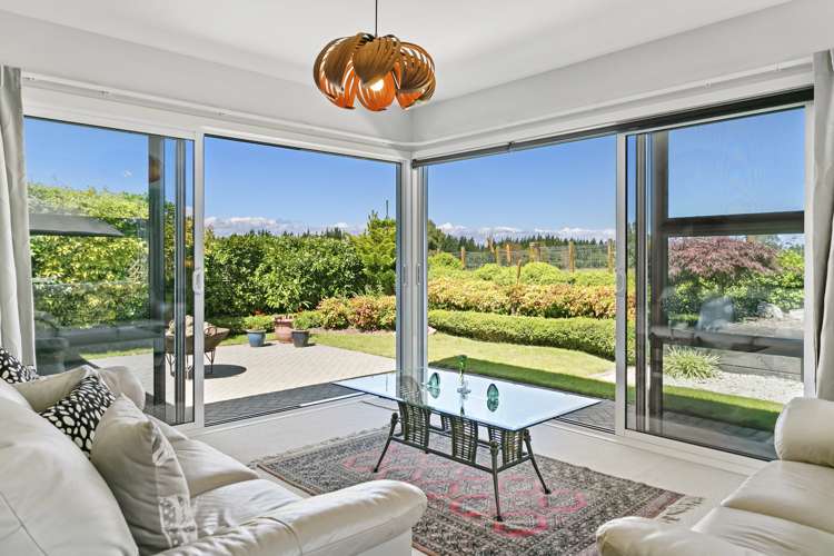 261 Victoria Road Pukemoremore_5