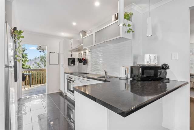 72 Glen Road Ranui_3