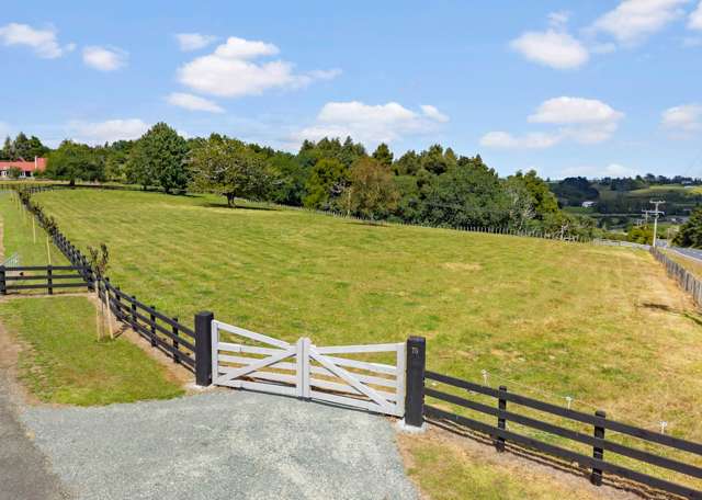 A Premium 1.7 Acre Lifestyle Escape