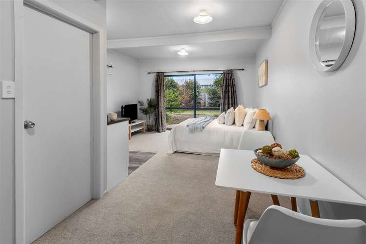 7 Carlton Crescent Kamo_12