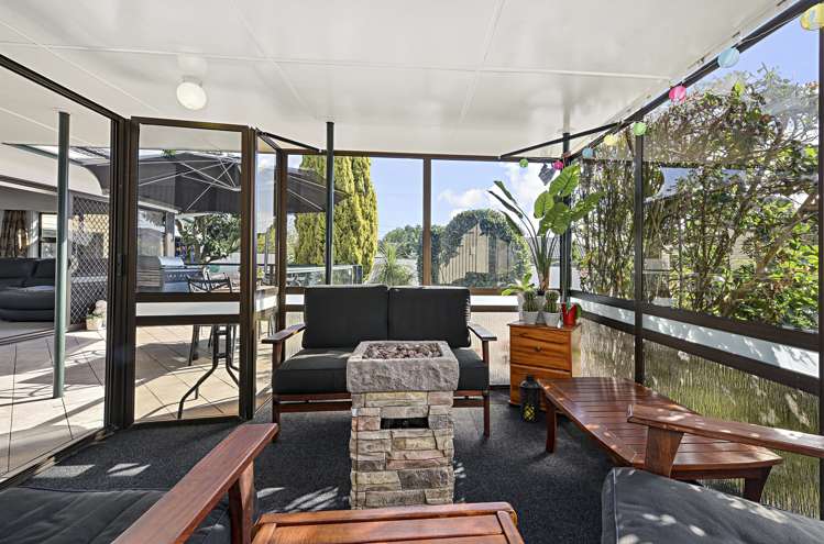 98 Elliot Street Pahurehure_13