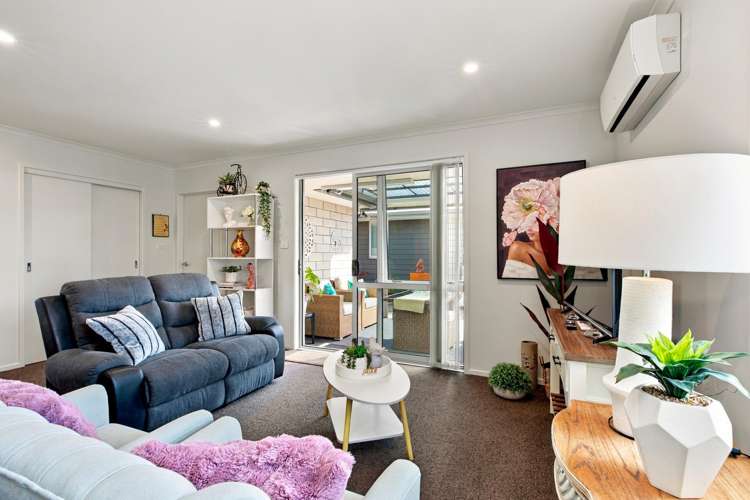 7 Lance Way in the Dunes Lifestyle Village Papamoa_7
