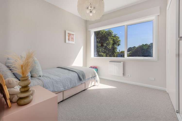 87 The Esplanade Raumati South_16