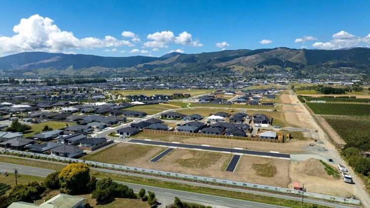 12 Ambrosia Street The Meadows_4