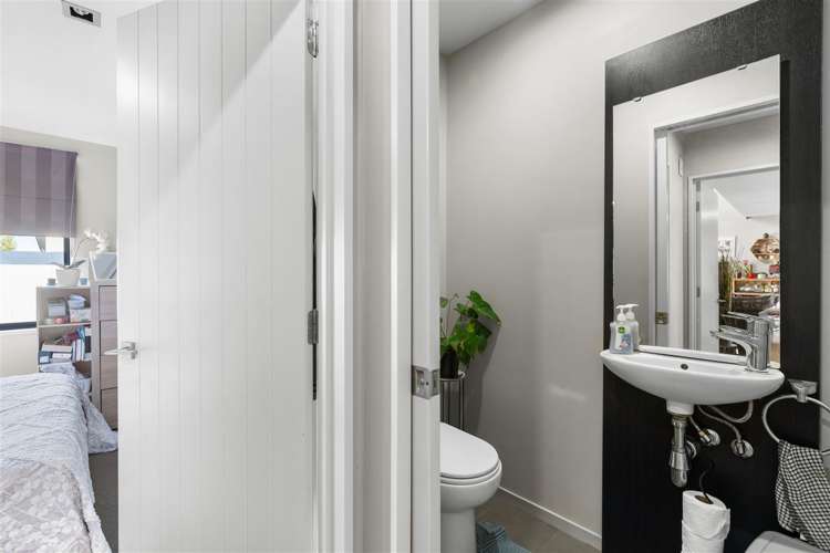 96b Packe Street Edgeware_7