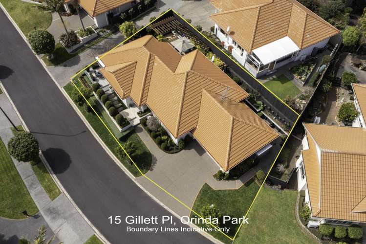 15 Gillett Place Botany Downs_21