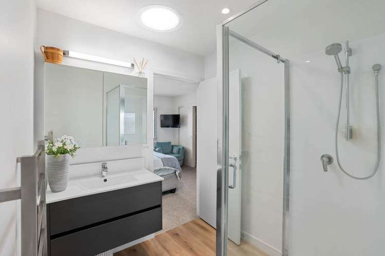 32 Walter Merton Road Hobsonville_15