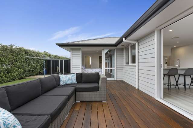 4 Sir Lincoln Drive Kumeu_2