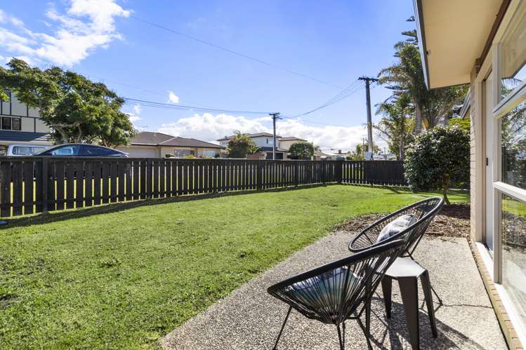 1/11 Milton Road Orewa_10