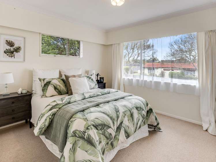 2/1 Bramley Drive Farm Cove_7