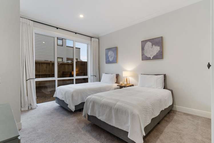 13 Milano Boulevard Karaka_23