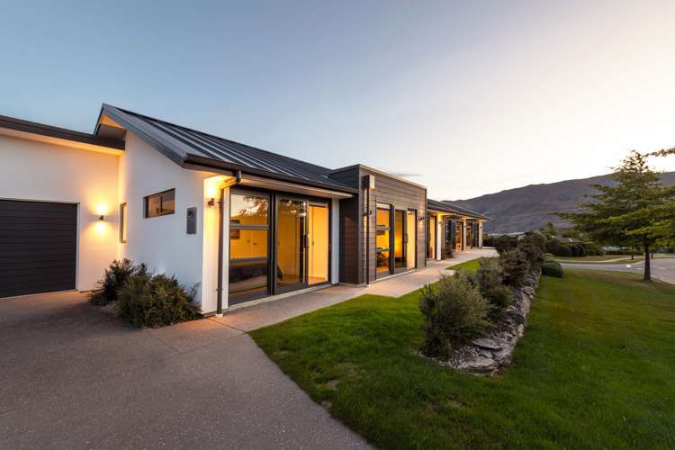 1 Clearview Street Wanaka_12