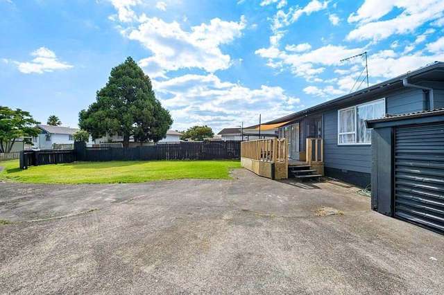 1/12 Naomi Place Manurewa_3