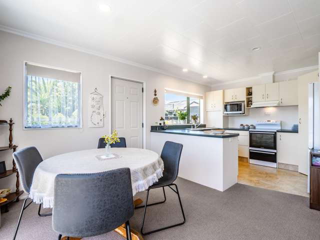 33f Sanders Avenue Westown_3