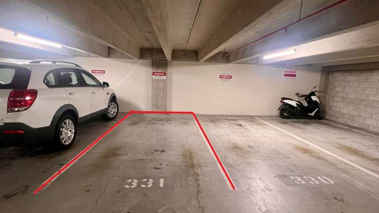 1702/8 Albert Street City Centre_12