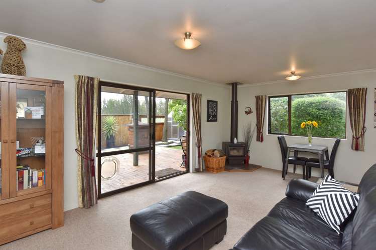 16 Smarts Drive Leithfield_10